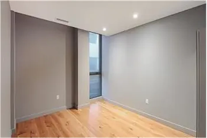 $4800 : Rental property with 5 bedro image 7