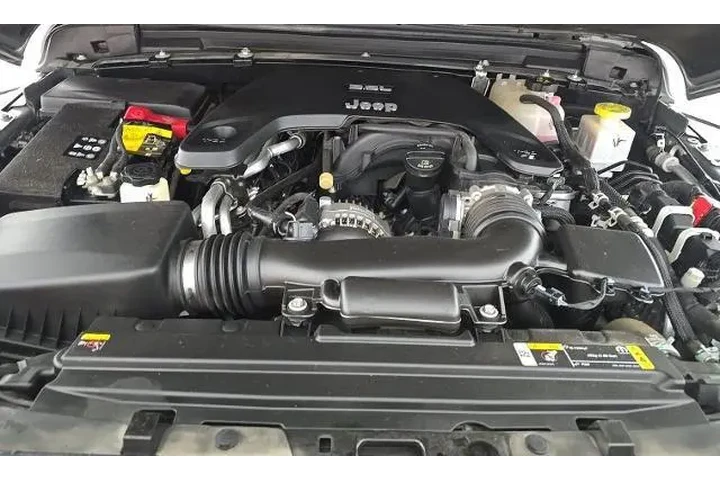 $32800 : Jeep Gladiator 2021 4x4 Texa image 5