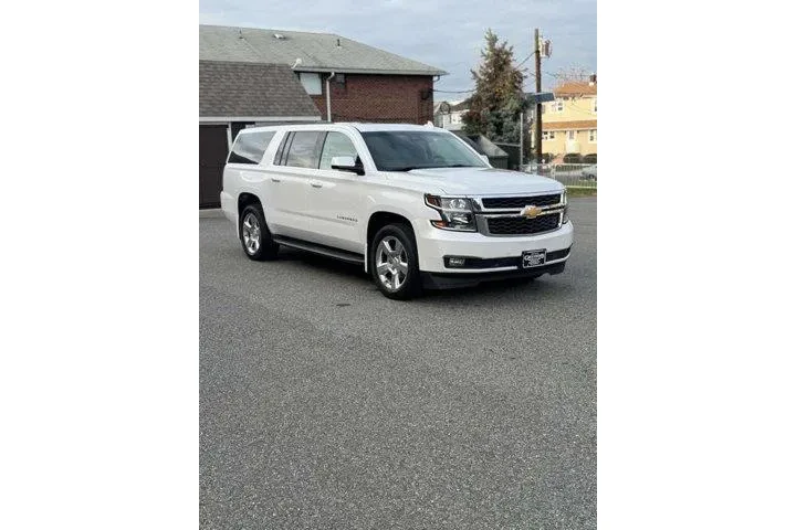 $13995 : Chevrolet Suburban 2016 4x4 image 4