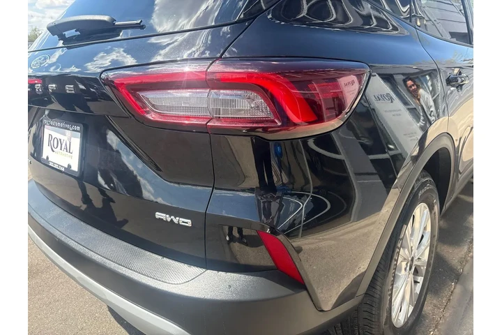 $23995 : 2025 Escape Active image 7