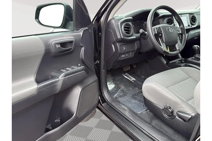 $36988 : Gold Certified 2023 Tacoma SR image 2