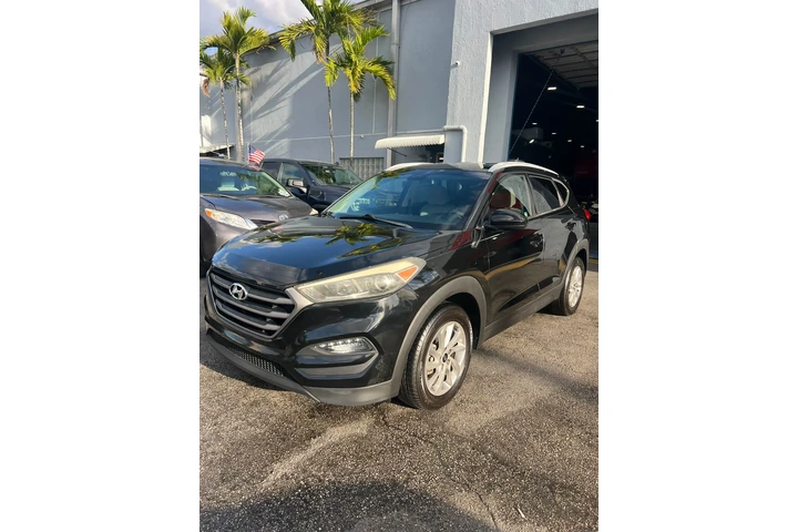 $10995 : Hyundai Tucson SE image 9