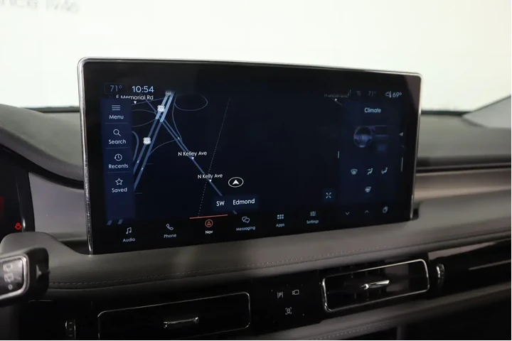 $35489 : Lincoln Nautilus 2022 AWD Re image 7