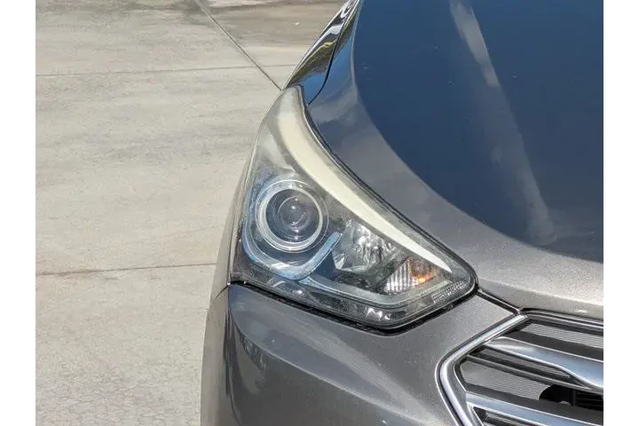 $17890 : Hyundai SANTA FE Sport 2018 image 7