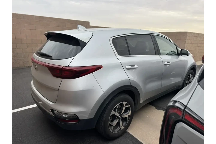 $11995 : Kia Sportage 2020 LX 4dr SUV image 4