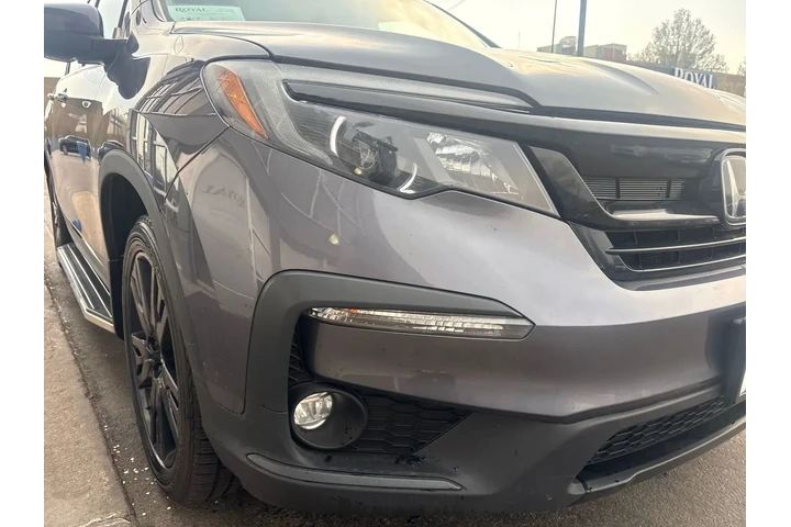 $27995 : 2022 Pilot AWD Special Edition image 9