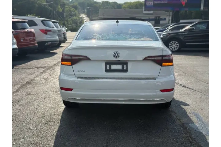 $10995 : 2019 Jetta SE image 6