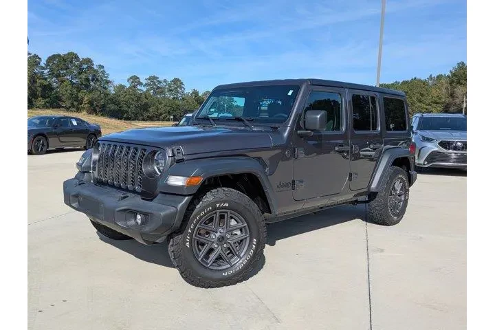 $26990 : Jeep Wrangler 2024 4x4 Sport image 4