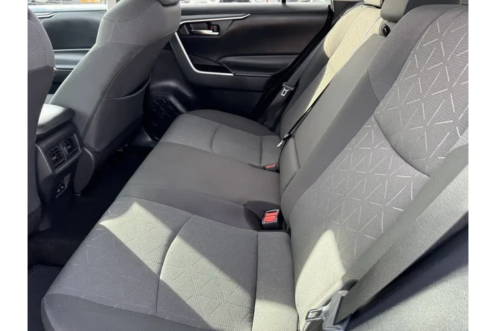 $24687 : Toyota RAV4 2024 XLE 4dr SUV image 8