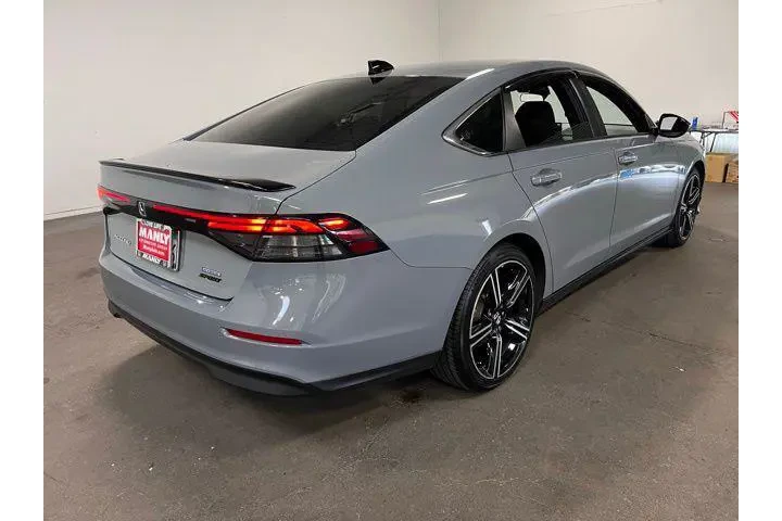 $24921 : Honda Accord Hybrid 2023 Spo image 3