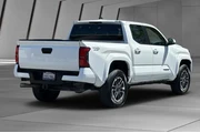 $37500 : Toyota Tacoma 2024 4x2 TRD S thumbnail