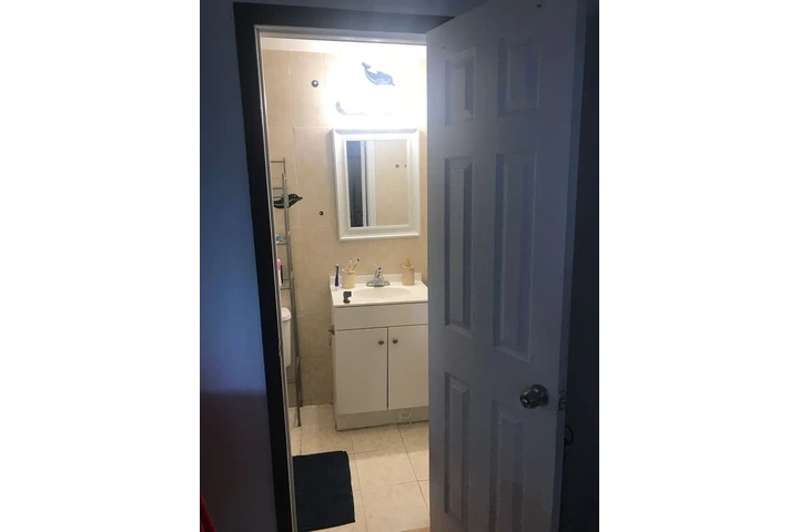 $1500 : Rento apto en Miami Gardens image 7