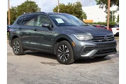 $17990 : Volkswagen Tiguan 2022 S 4dr thumbnail