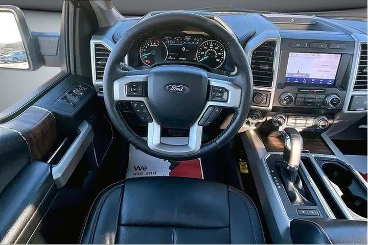 $29000 : Ford F-150 2019 4x4 Lariat 4 image 8