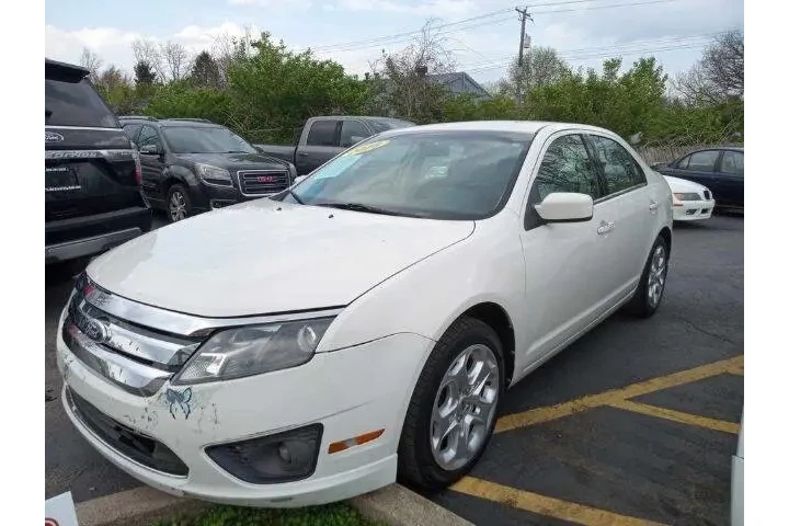 $6500 : 2010 Fusion SE image 4
