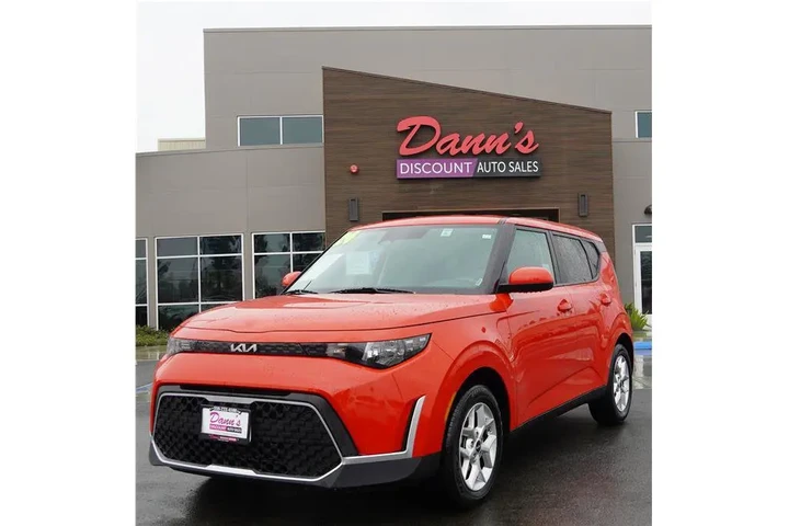 $17250 : 2024 Soul LX image 1