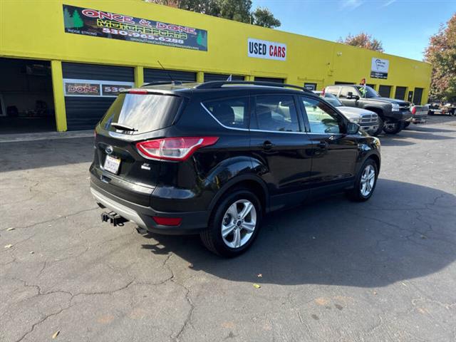 $8500 : 2014 Escape SE image 9