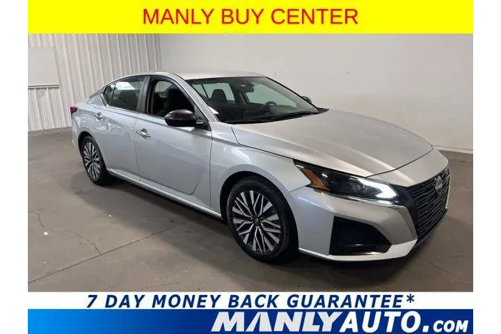 $17987 : Nissan Altima 2024 2.5 SV 4d image 1
