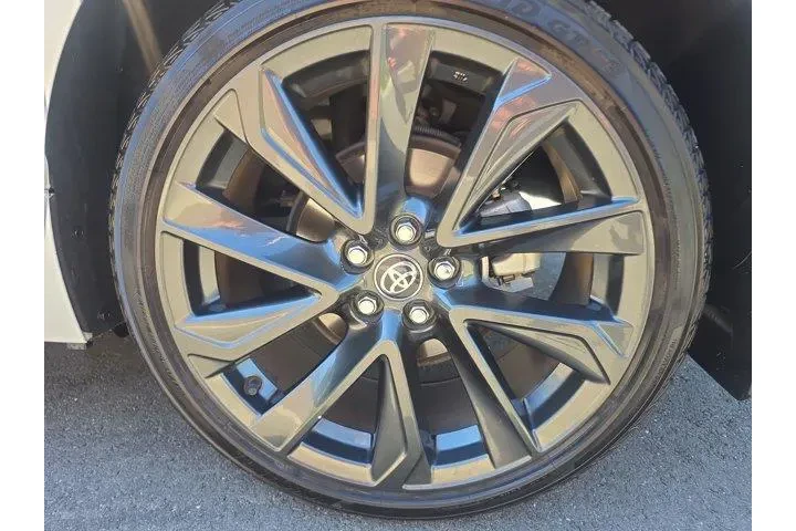 $26995 : Toyota Corolla 2023 SE 4dr S image 6