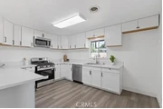 $2395 : HERMOSA CASA REMODELADA thumbnail
