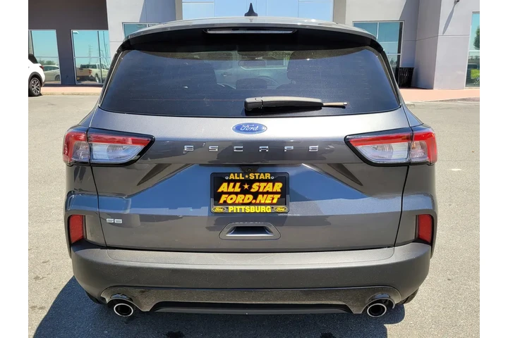 $16500 : Ford Escape 2022 SE 4dr SUV image 5