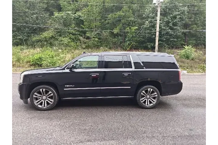 $30790 : GMC Yukon XL 2019 4x4 Denali image 6