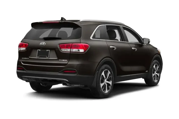 $15898 : Kia Sorento 2017 AWD EX V6 4 image 3