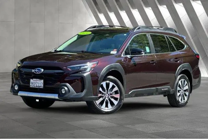 $27000 : Subaru Outback 2024 AWD Limi image 2