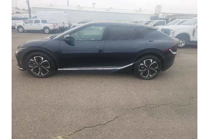 $27491 : Kia EV6 2024 Wind 4dr Crosso image 6