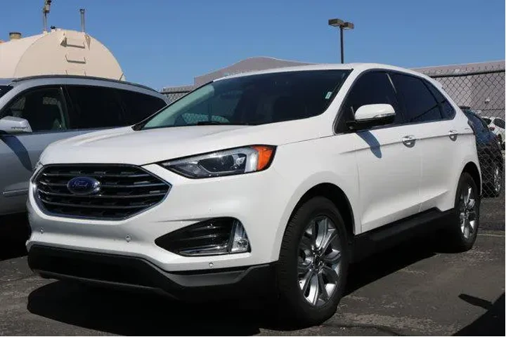 $32435 : Ford Edge 2024 AWD Titanium image 7