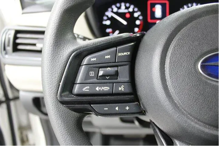 $28985 : Subaru Forester 2025 AWD Bas image 10