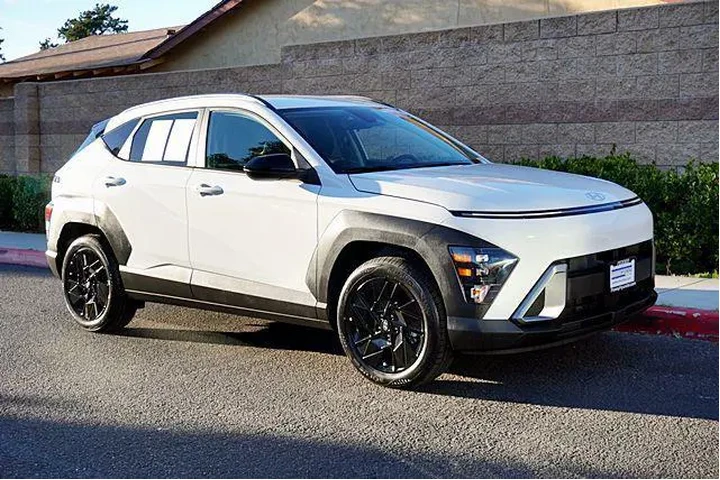 $24131 : Hyundai KONA 2026 SEL Sport image 6