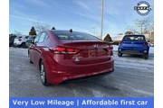 $12797 : Hyundai ELANTRA 2018 SEL 4dr thumbnail