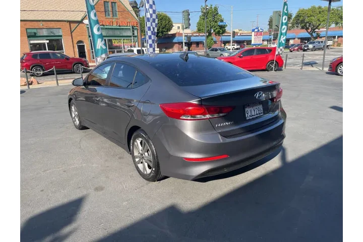 $9995 : 2018 Elantra SEL image 8