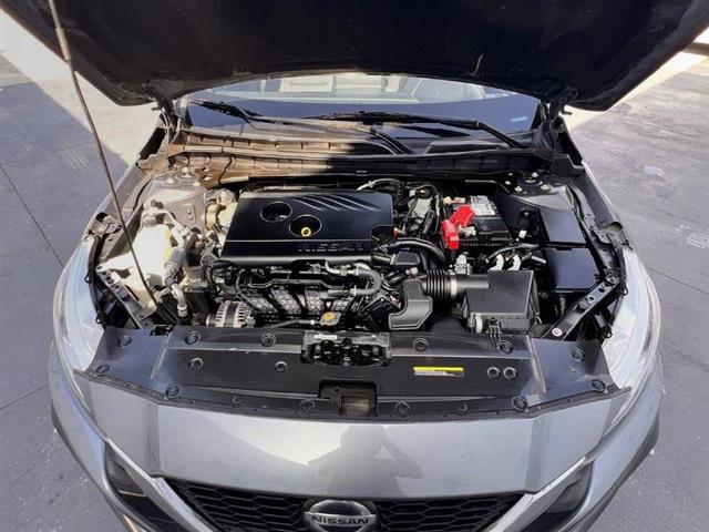 $14495 : Used 2019 Altima 2.5 S Sedan image 10