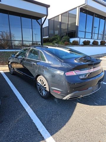 $18375 : PRE-OWNED 2017 LINCOLN MKZ SE image 2