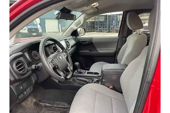 $29312 : Toyota Tacoma 2021 4x4 SR5 4 image 4