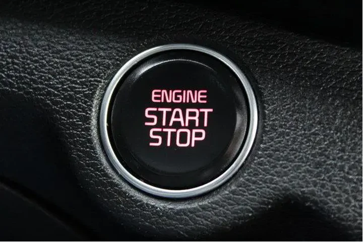 $17986 : Kia Forte 2023 GT-Line 4dr S image 10