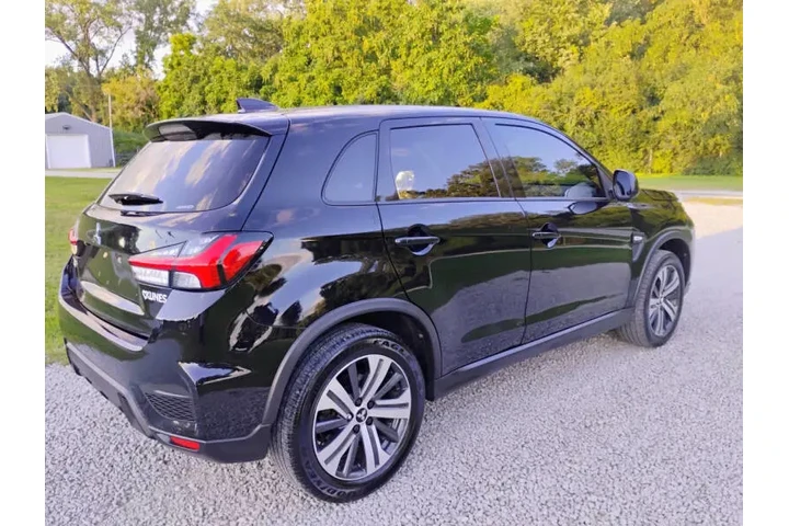 $9995 : 2022 Outlander Sport LE image 4
