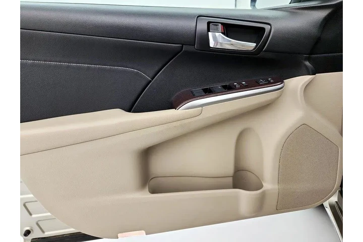 $16998 : Toyota Camry 2014 XLE 4dr Se image 6