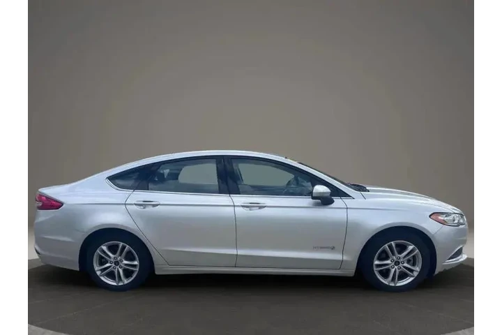 $9900 : 2018 Fusion Hybrid SE image 9
