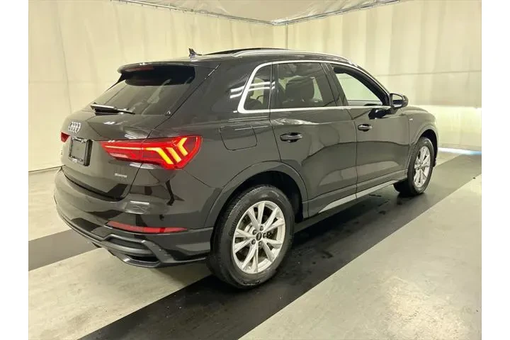 $29200 : Audi Q3 2022 AWD quattro S l image 6