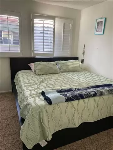 $850 : RENTO CUARTO EN CANOGA PARK image 2