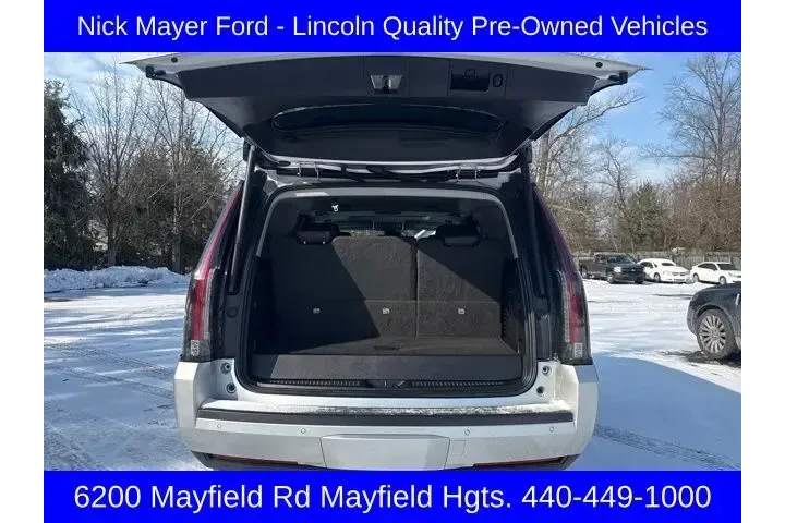 $36970 : Cadillac Escalade 2020 4x4 L image 7