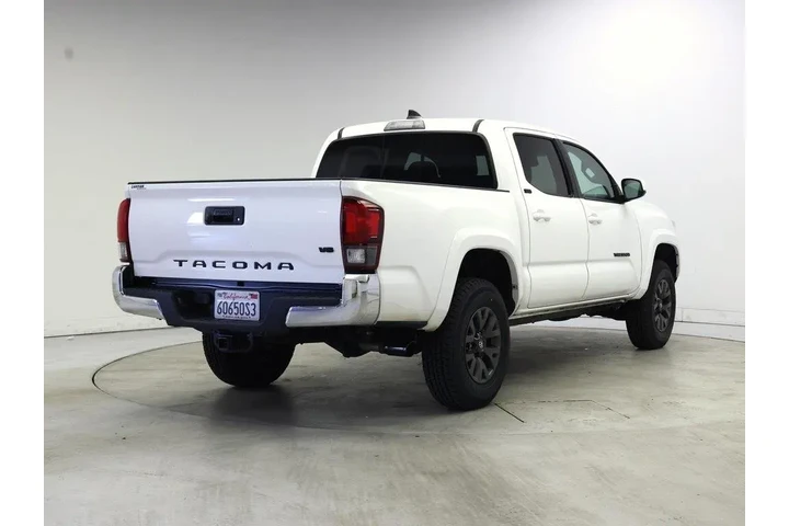 $33998 : Toyota Tacoma 2023 4x2 SR5 V image 8