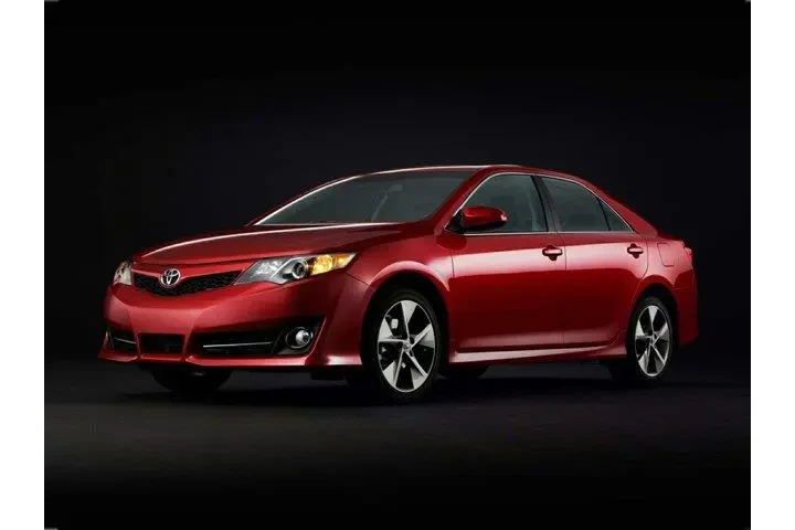 $7500 : Toyota Camry 2012 SE 4dr Sed image 3