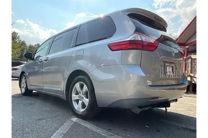 $11485 : Toyota Sienna 2015 LE 7-Pass image 7