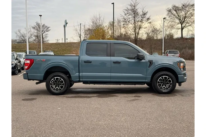 $34671 : Ford F-150 2023 4x4 XL 4dr S image 2