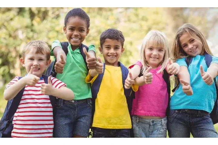 RENTA DE JUMPERS image 7