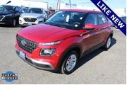 $13599 : Hyundai VENUE 2021 SE 4dr Cr thumbnail